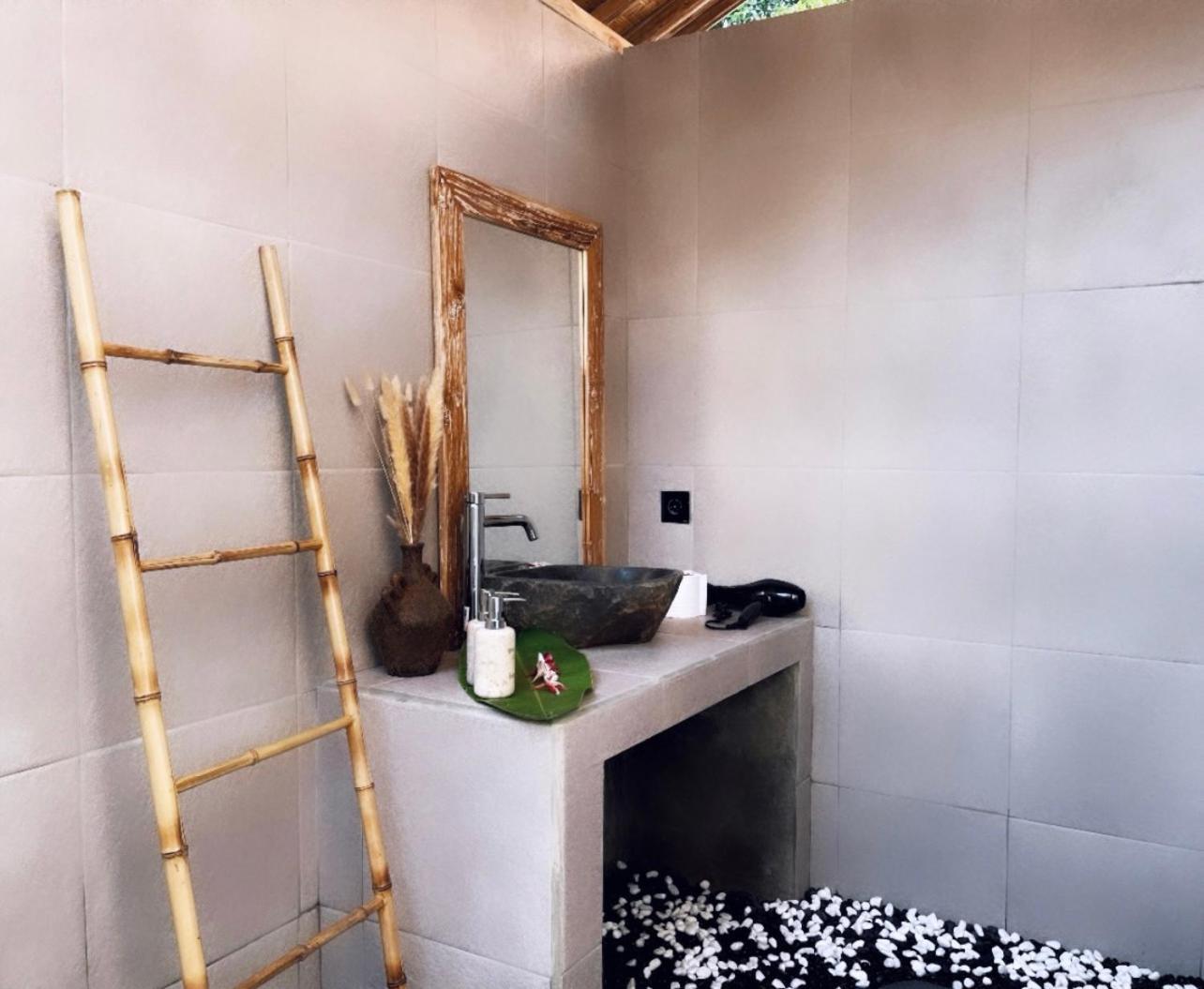 Penida Green Palm Cottage By Bali Cabin Toyapakeh Екстер'єр фото